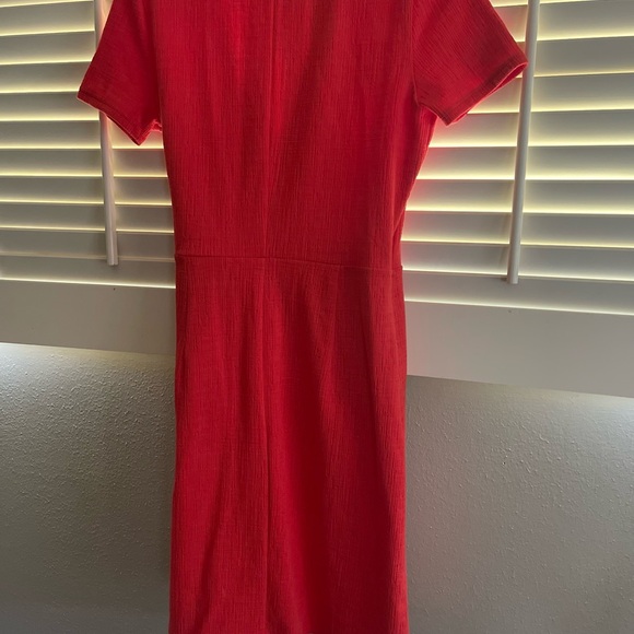 J Crew classic short sleeve wrap dress. You will love the orange color!! Size XS - Picture 6 of 6